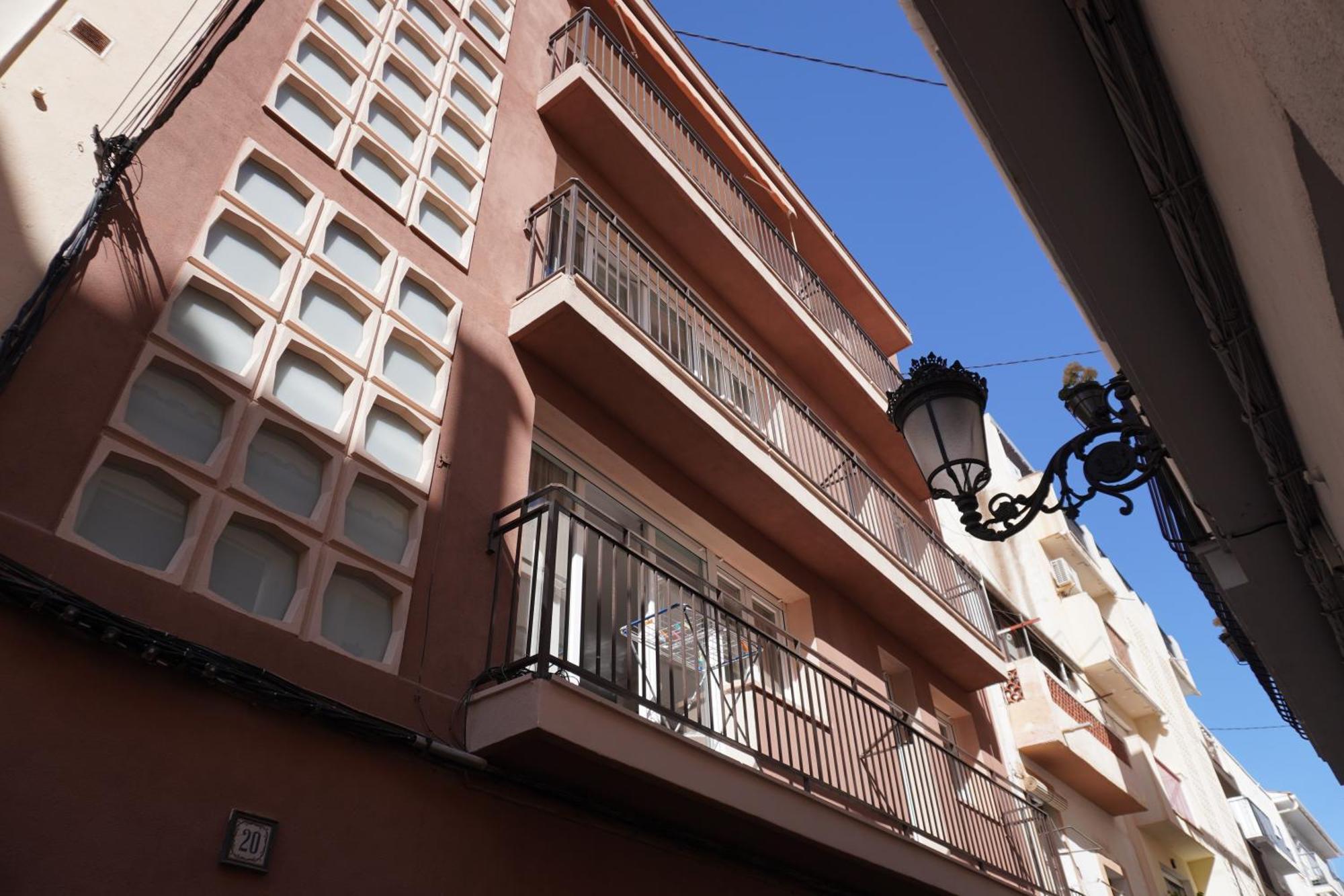 Apartamentos Pelicano Benidorm Exterior foto